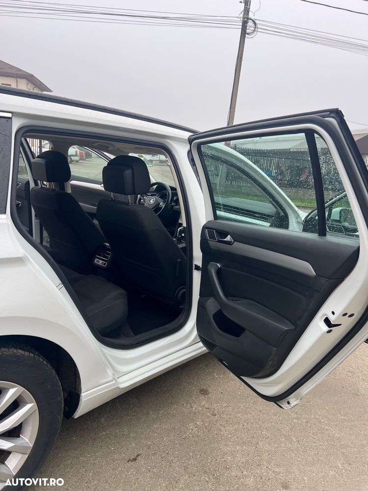 Volkswagen Passat Variant 2.0 TDI DSG (BlueMotion Technology) Comfortline - 14