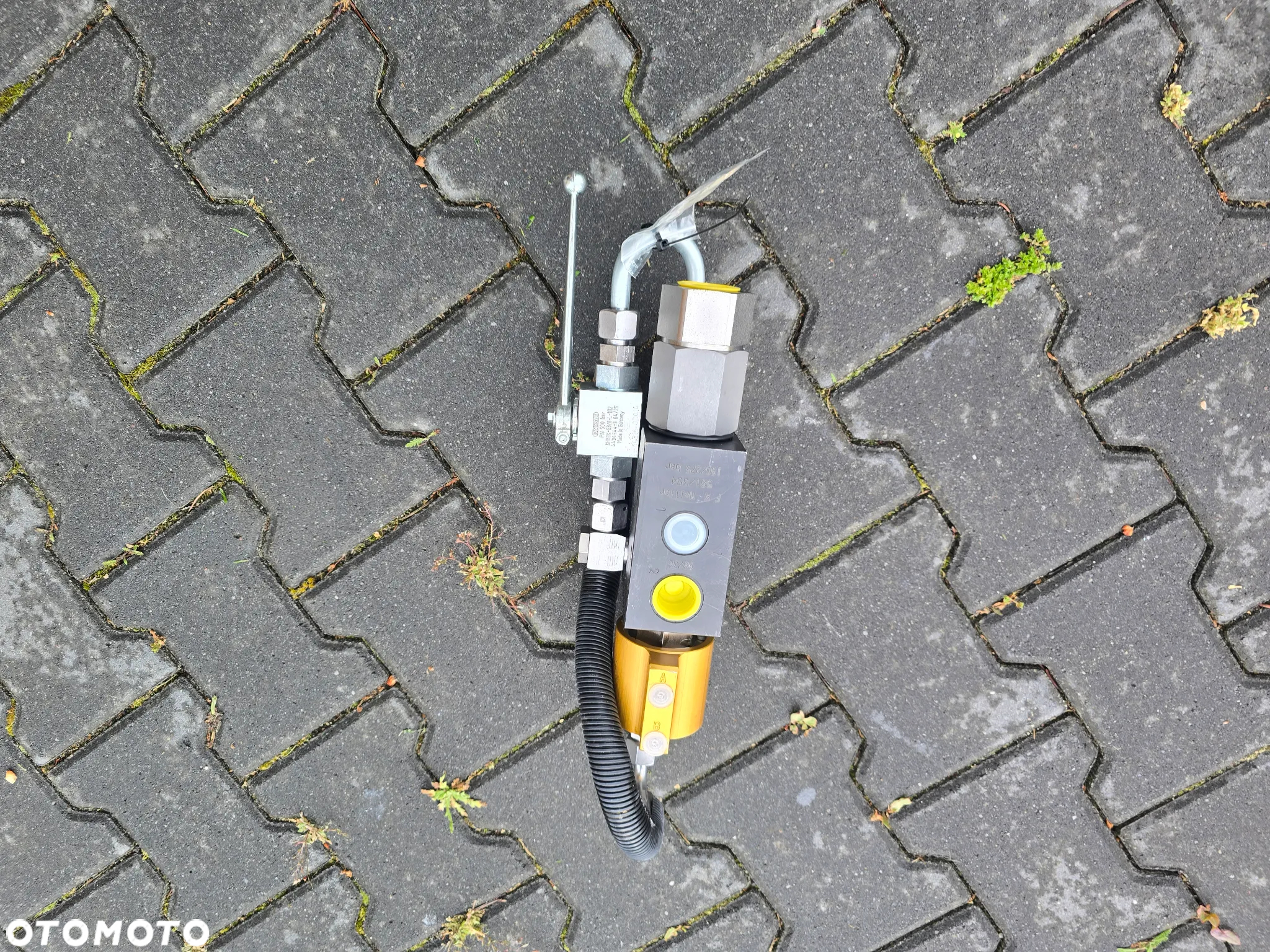 Rozdzielacz do hydrauliki 501/354 - 3