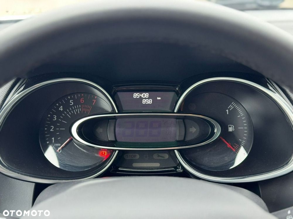 Renault Clio ENERGY TCe 120 LIMITED 2018 - 23