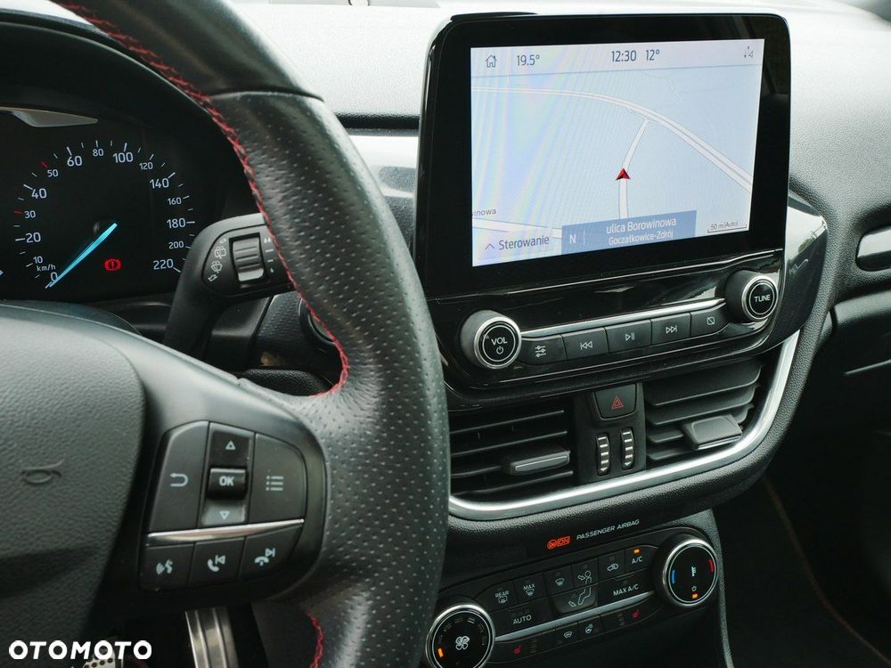 Ford Fiesta - 23