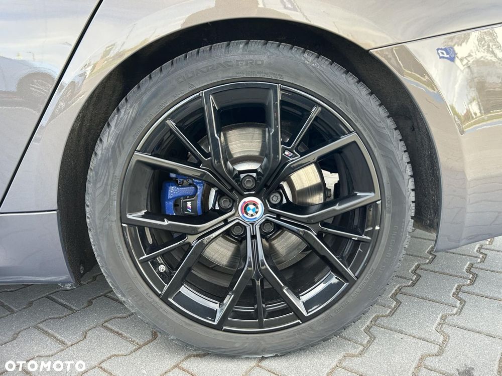 BMW Seria 5 - 10