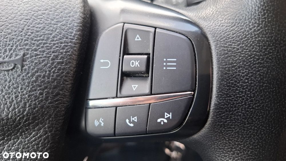 Ford TRANSIT CUSTOM - 22