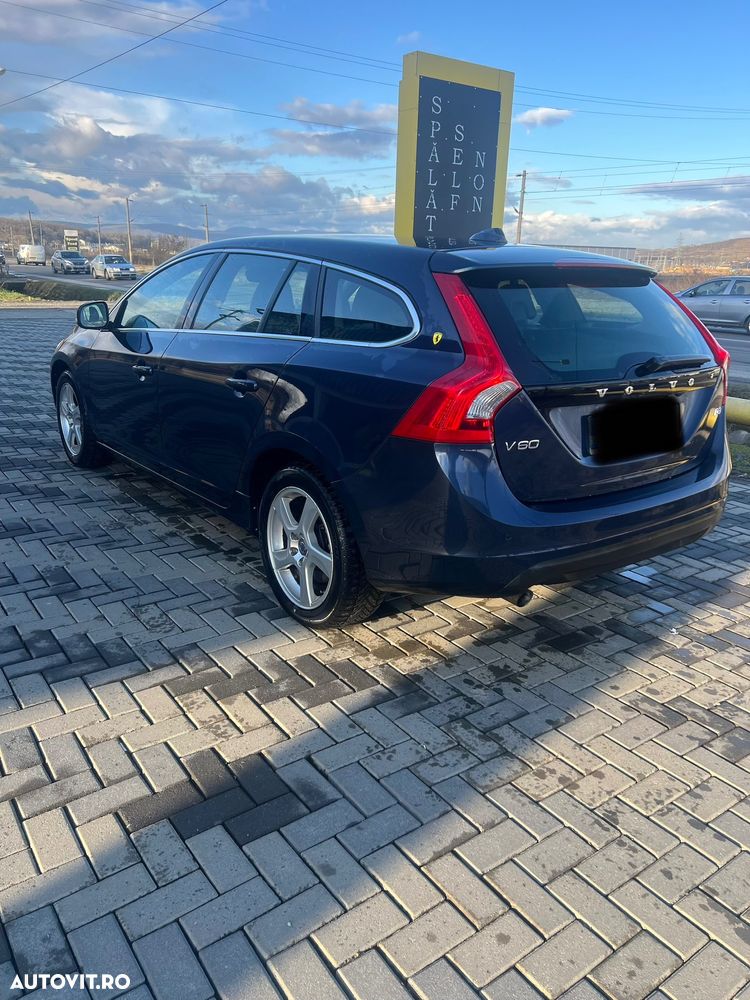 Volvo V60 D3 Start-Stop Summum - 2