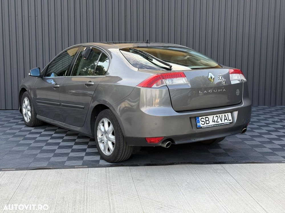 Renault Laguna - 5