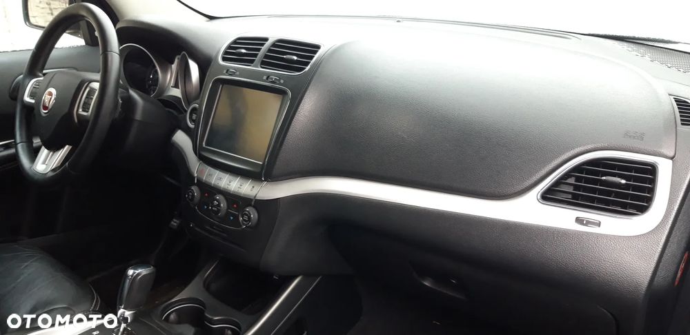 Fiat Freemont 2.0 Multijet Lounge AWD - 32