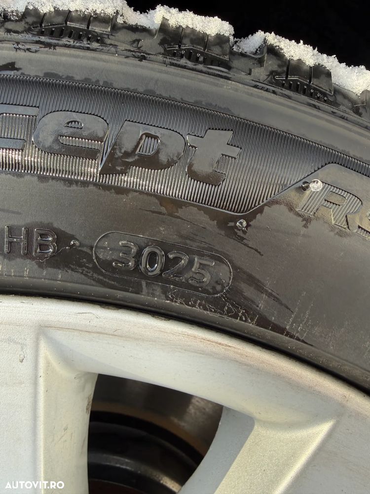 BMW Seria 5 520i Aut. Edition Exclusive - 28