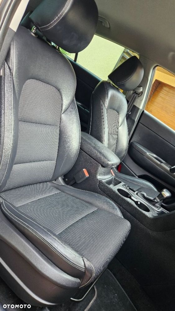 Kia Sportage 2.0 CRDI 4WD Automatik Dream-Team Edition - 24
