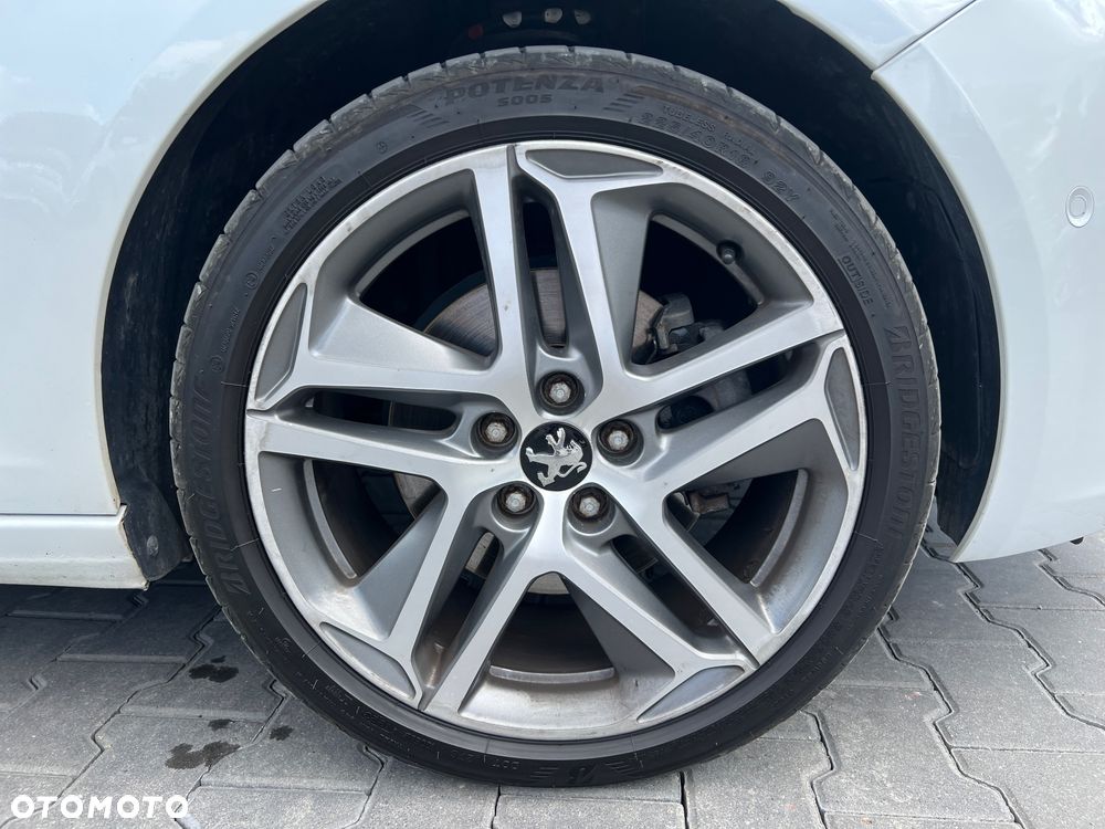 Peugeot 308 - 16