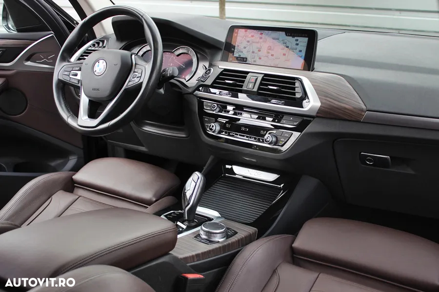 BMW X3 xDrive20d AT Luxury Line - 22