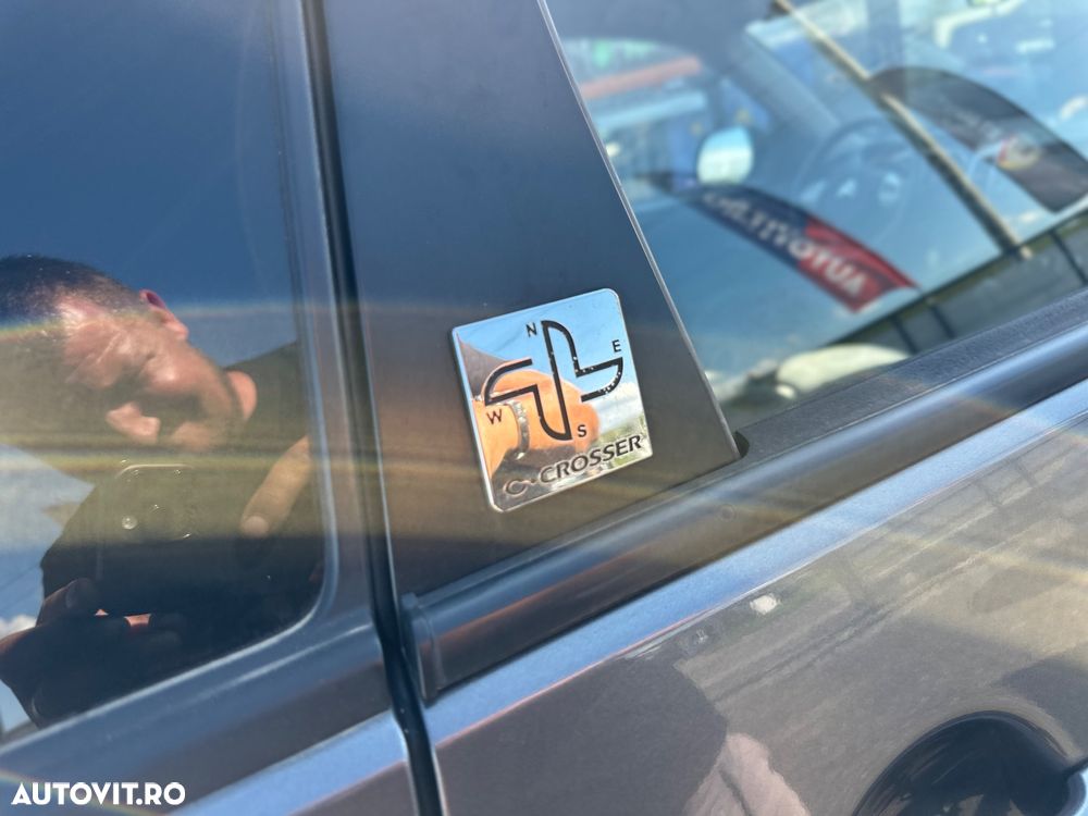Citroën C-Crosser 2.2 HDI Confort - 8