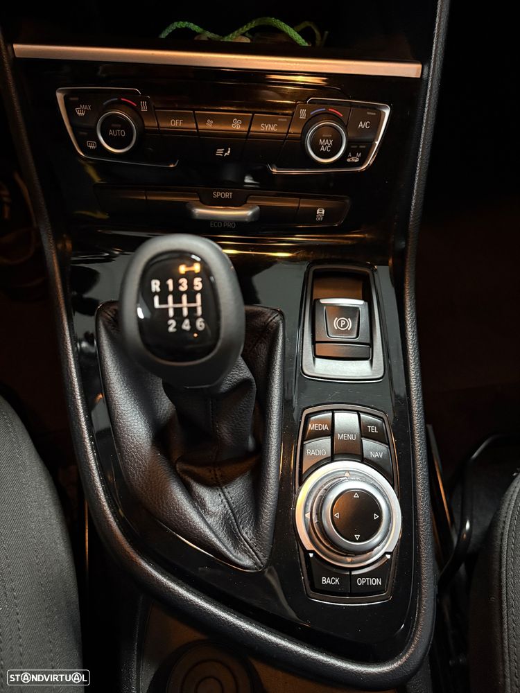 BMW 216 Gran Tourer d 7L - 9