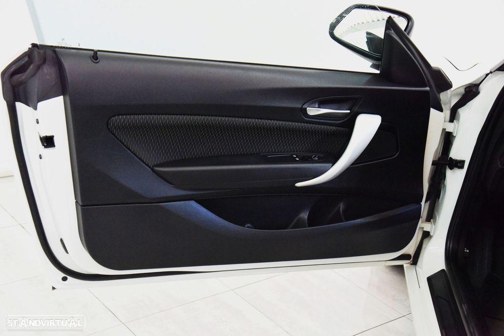 BMW 114 d Line Urban - 25