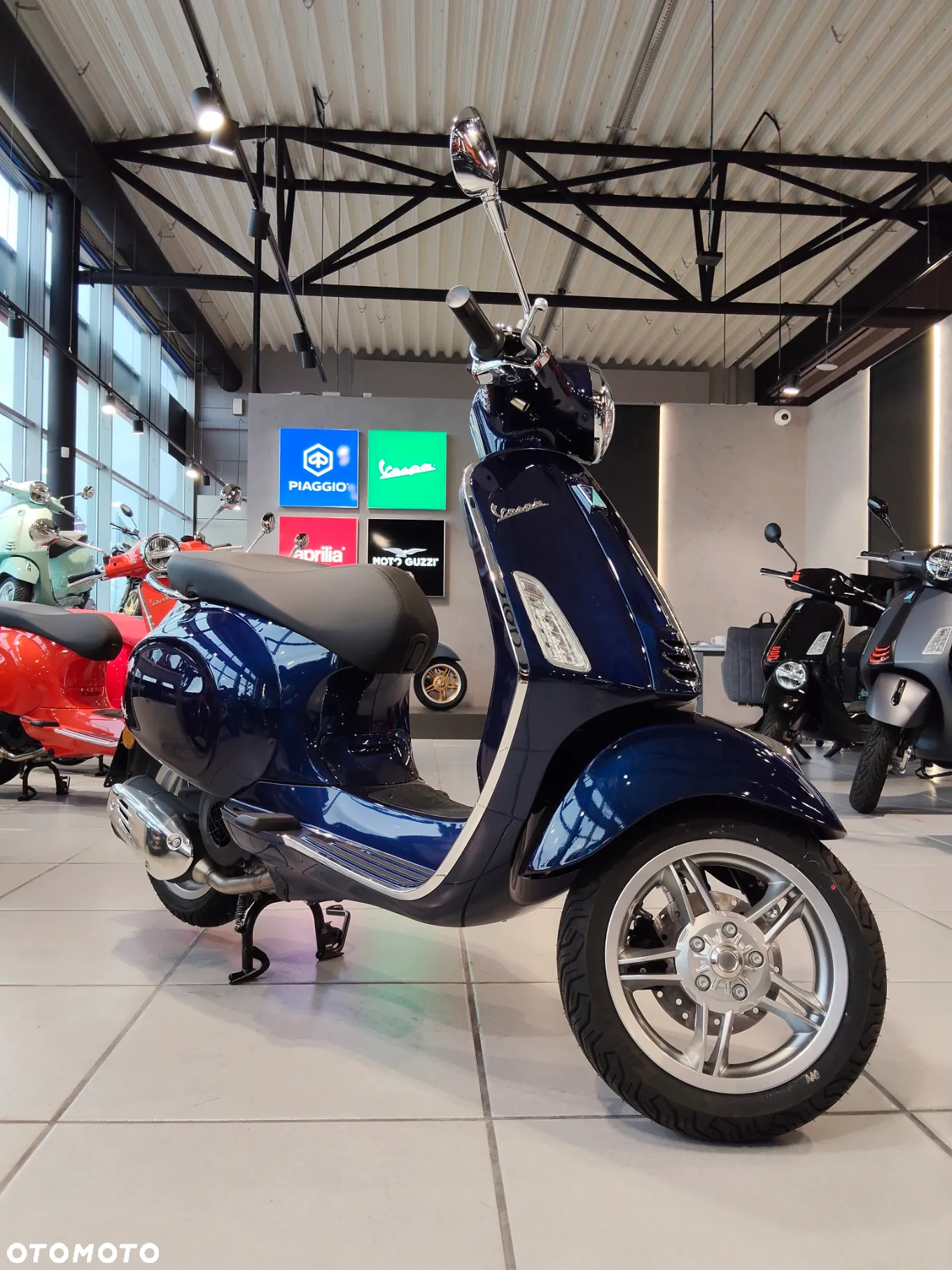 Vespa Primavera - 2
