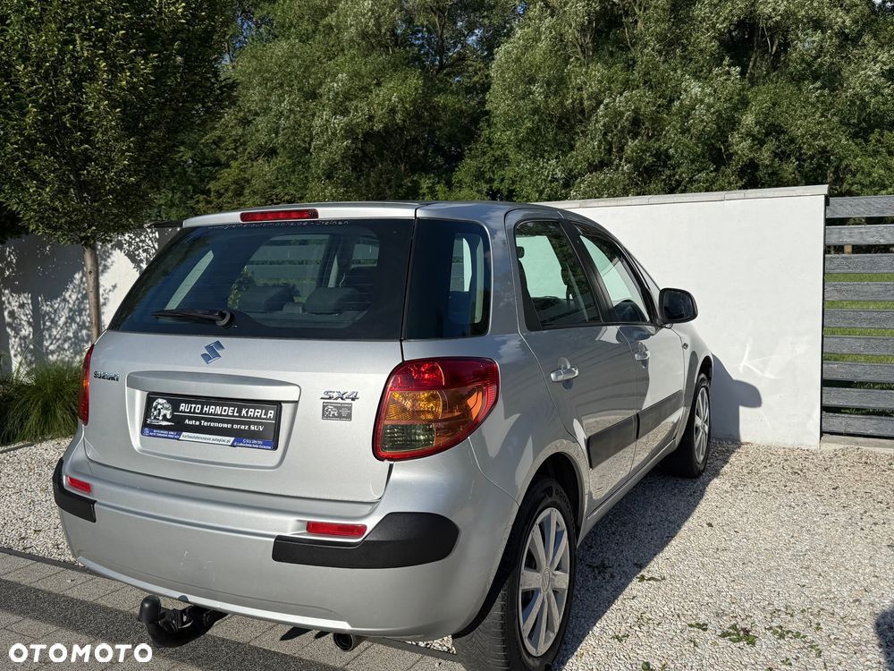 Suzuki SX4 1.6 VVT 4x2 Comfort - 17