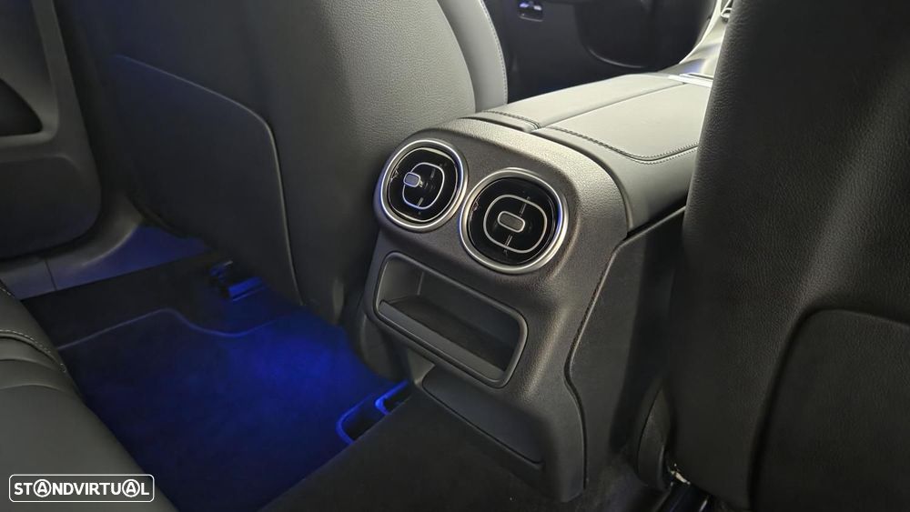 Mercedes-Benz GLC 300 de 4Matic - 12