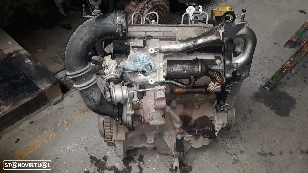 MOTOR COMPLETO DACIA SANDERO 2010 - 4