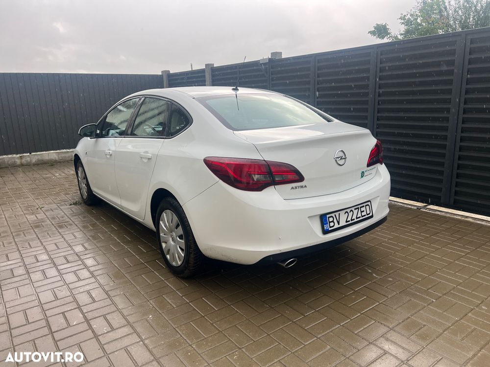 Opel Astra 1.4 ECOTEC Turbo Enjoy - 5