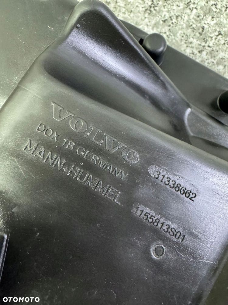 obudowa komputera volvo v40 ii 2012-2018r 31338662 - 5