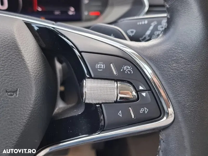 Skoda Superb 2.0 TSI DSG Style - 27