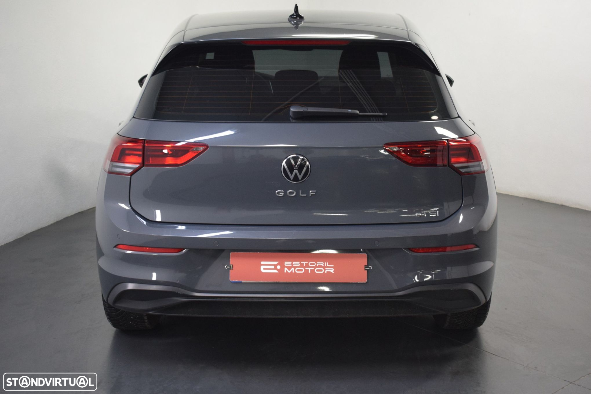 VW Golf 1.0 eTSI Life DSG - 4