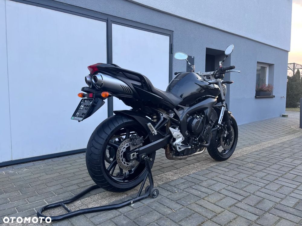 Yamaha FZ6 - 4