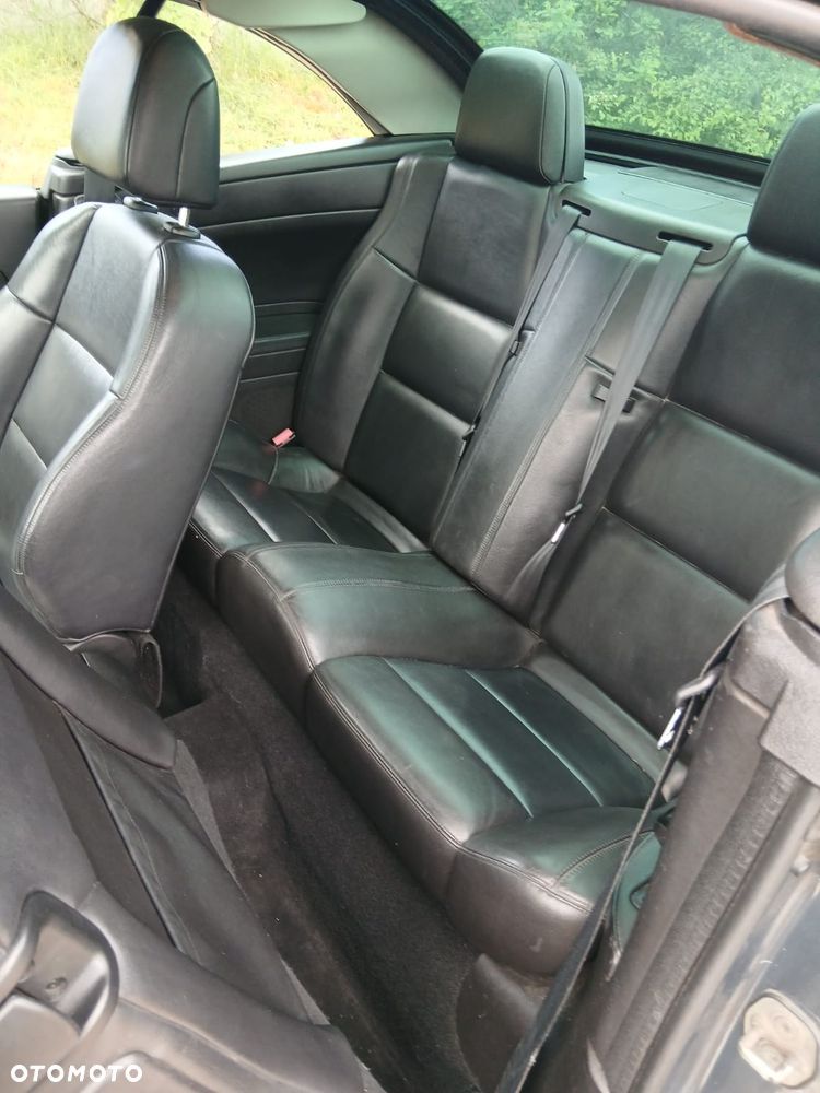 Peugeot 307 CC 2.0 HDi Intense - 24