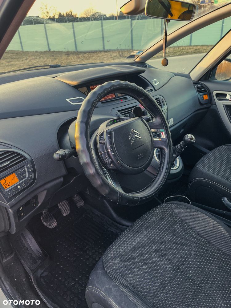 Citroën C4 Picasso - 12