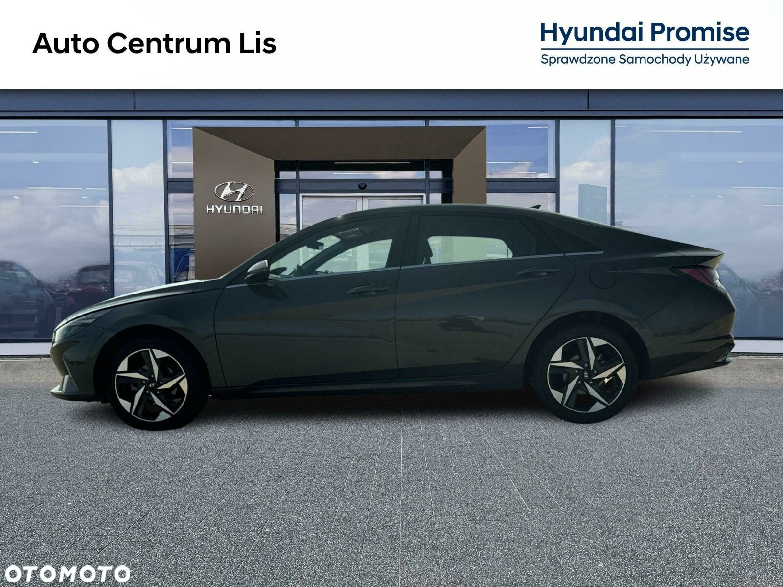 Hyundai Elantra 1.6 Smart CVT - 2