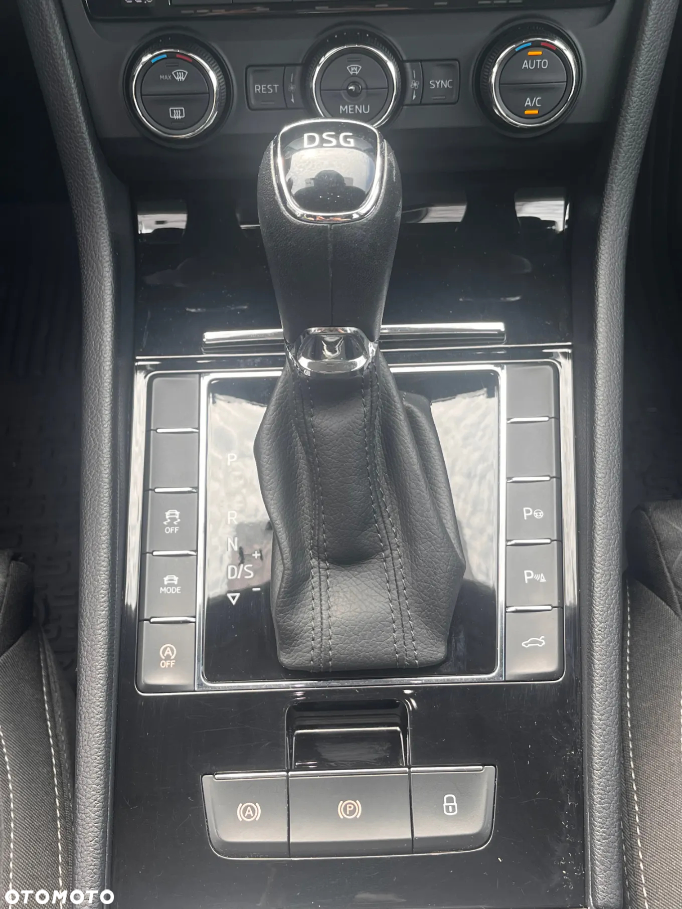 Skoda Superb 2.0 TSI Style DSG - 9