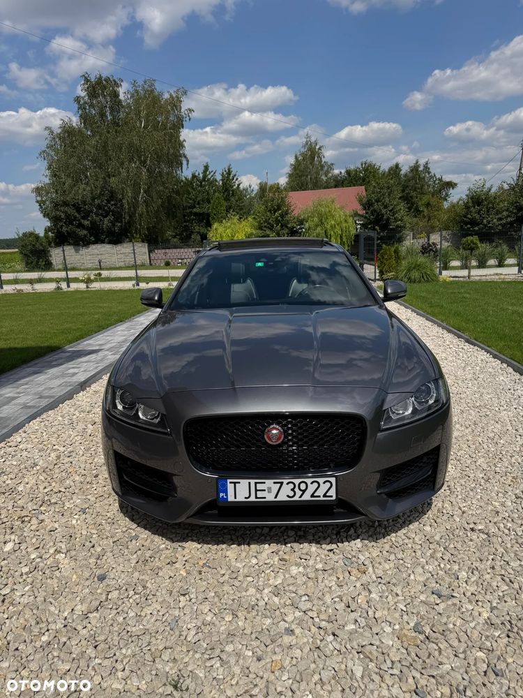 Jaguar XF 2.0 i4D AWD R-Sport - 3