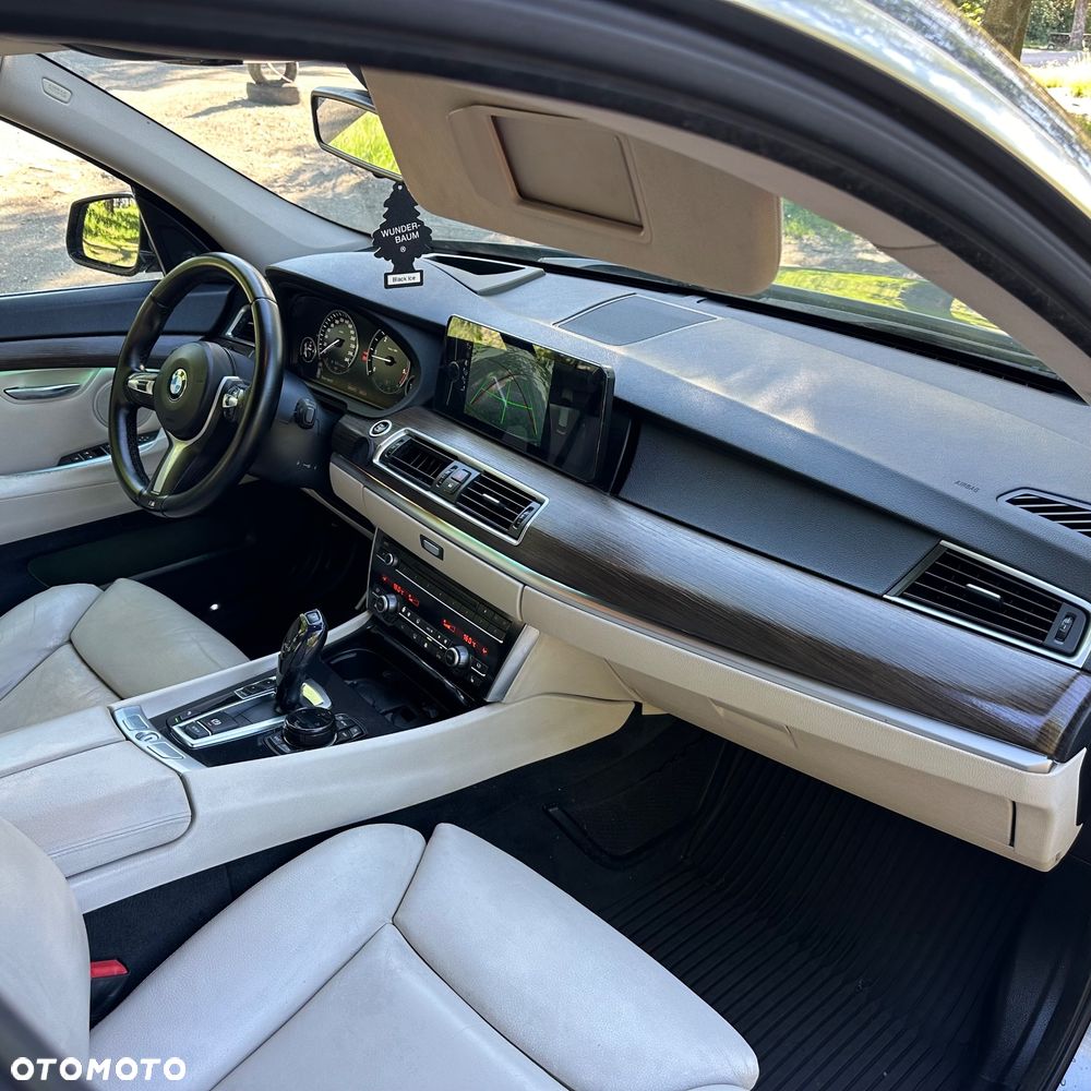 BMW 5GT 530d - 14