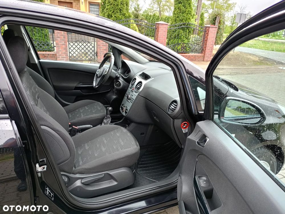 Opel Corsa - 12