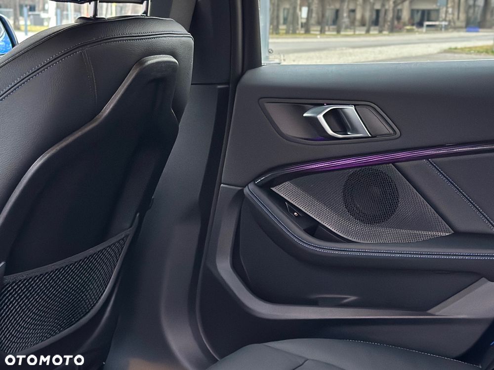 BMW Seria 1 120i M Sport sport - 29