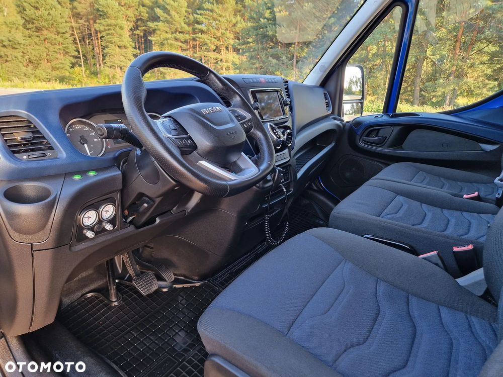 Iveco DAILY - 21