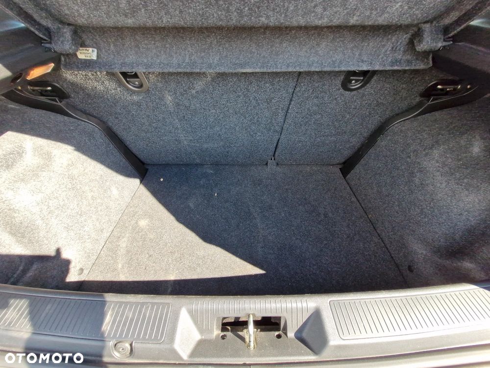 Fiat Grande Punto - 4