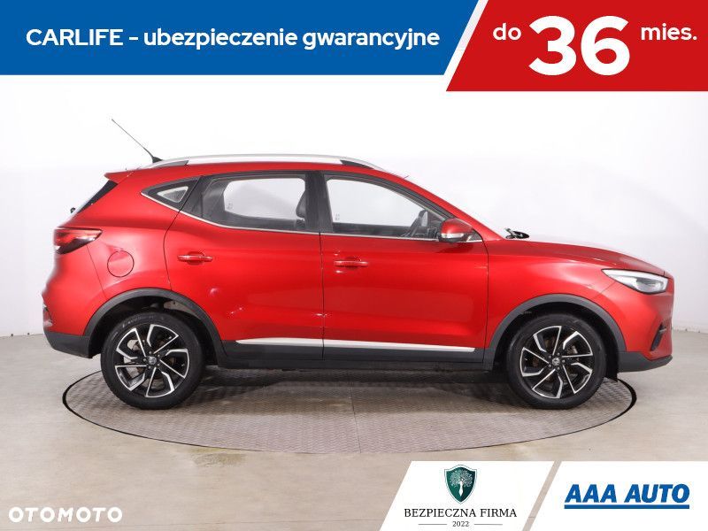 MG ZS - 8