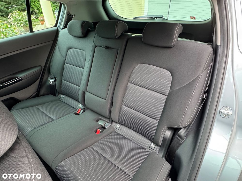 Kia Sportage 1.6 CRDI 2WD Eco-Dynamics+ (48V M-H) DCT Spirit - 27
