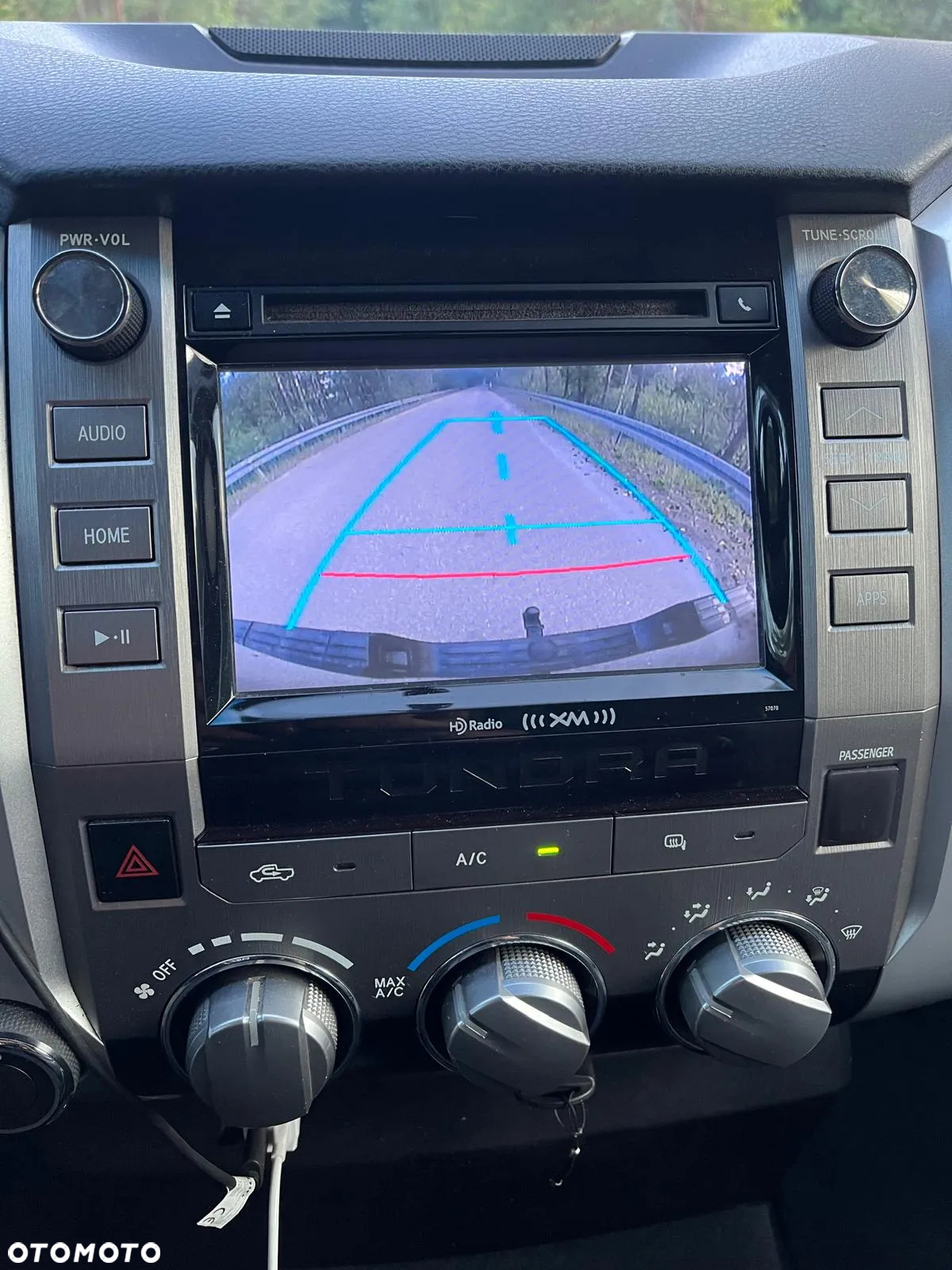 Toyota Tundra 5.7 4x4 Double Cab SR5 - 11