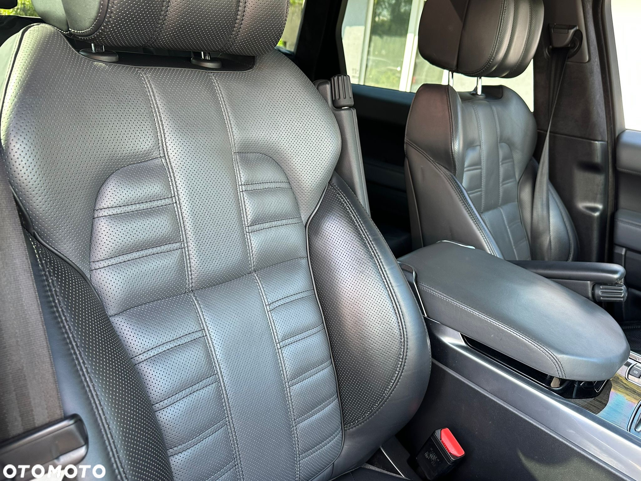Land Rover Range Rover Sport S 3.0 SD V6 HSE Dynamic - 17
