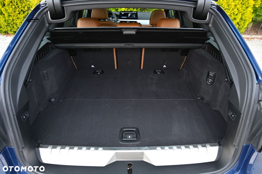 BMW Seria 5 - 34