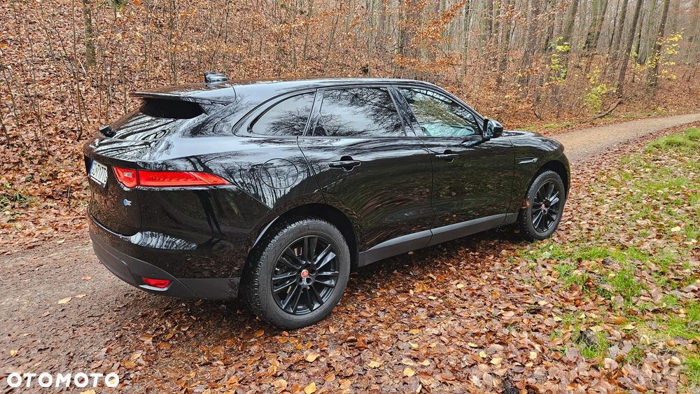 Jaguar F-Pace 2.0 i4D RWD Pure - 7