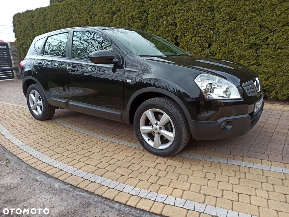 Nissan Qashqai 2.0 4 x 4 tekna - 1