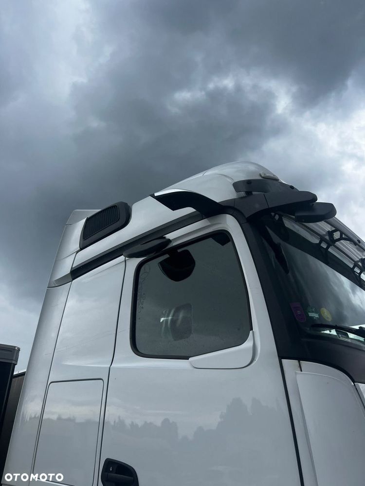 Mercedes-Benz ACTROS - 6