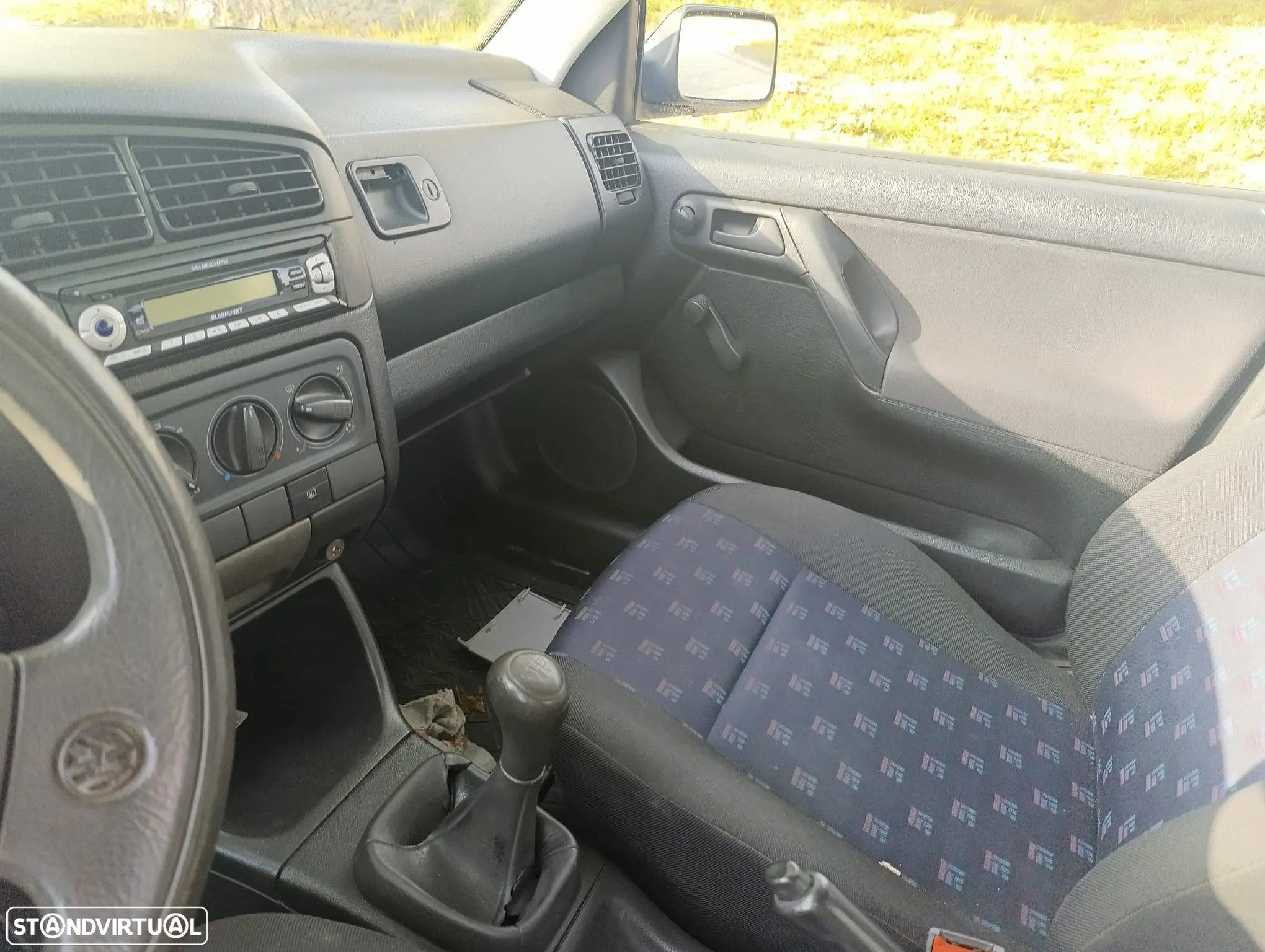 VW Golf 1.9 GTD - 5