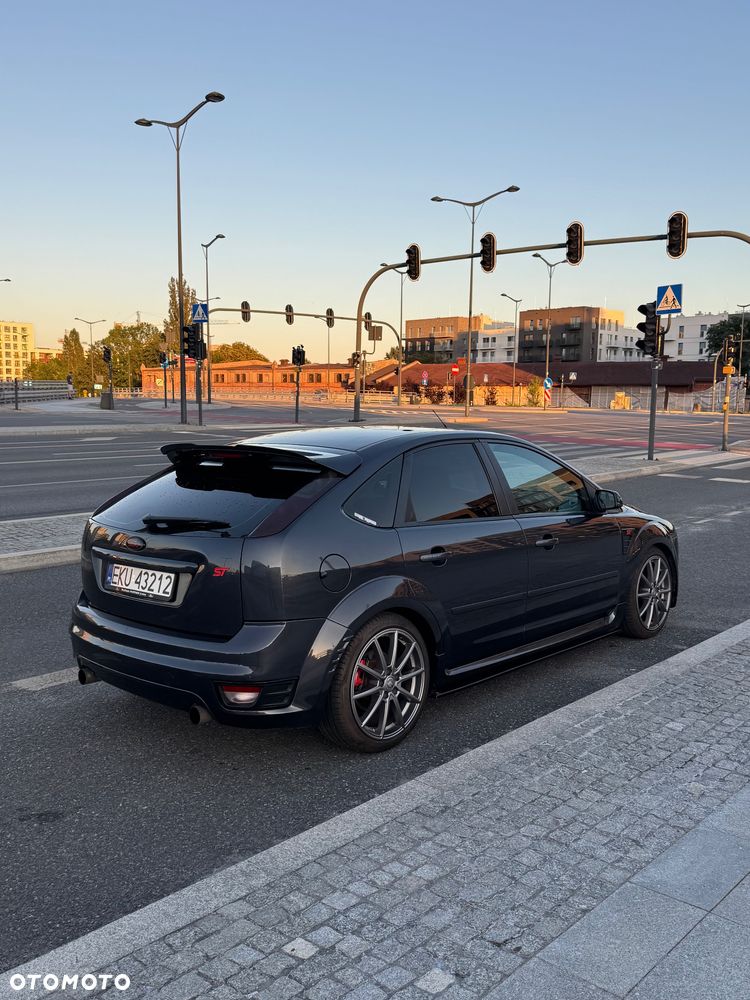 Ford Focus - 5