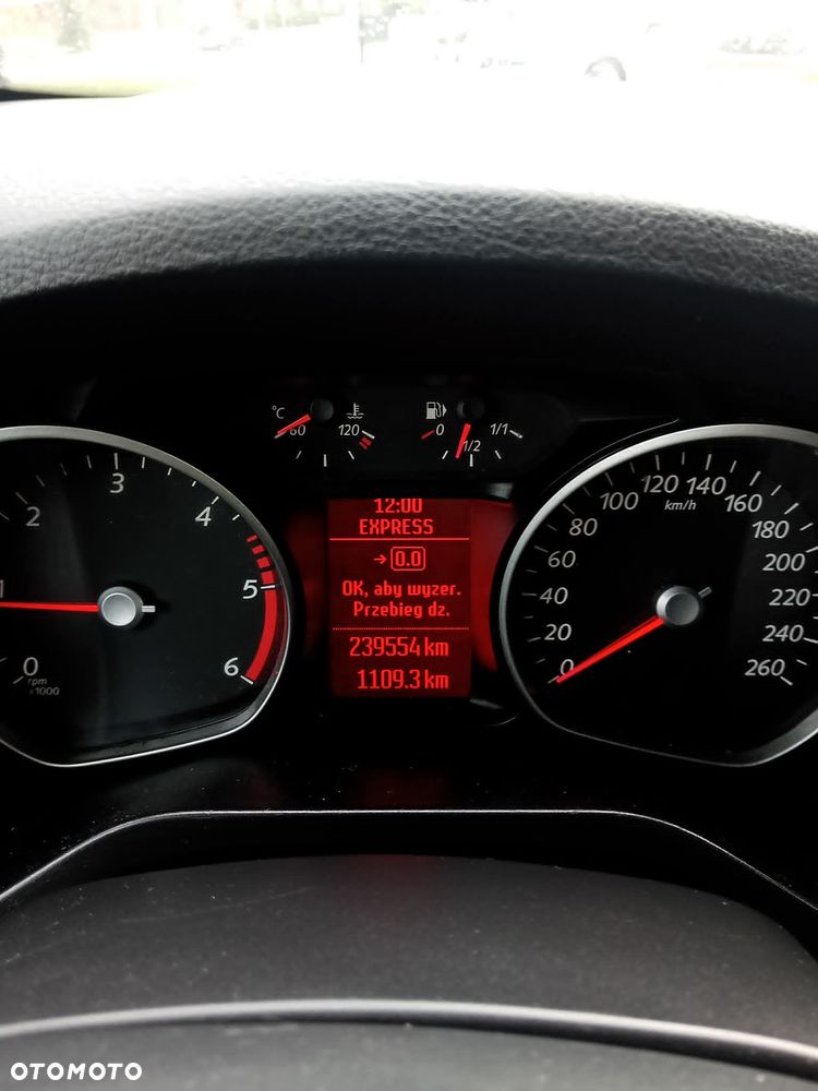Ford Galaxy - 3