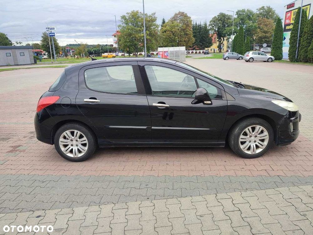 Peugeot 308 - 4