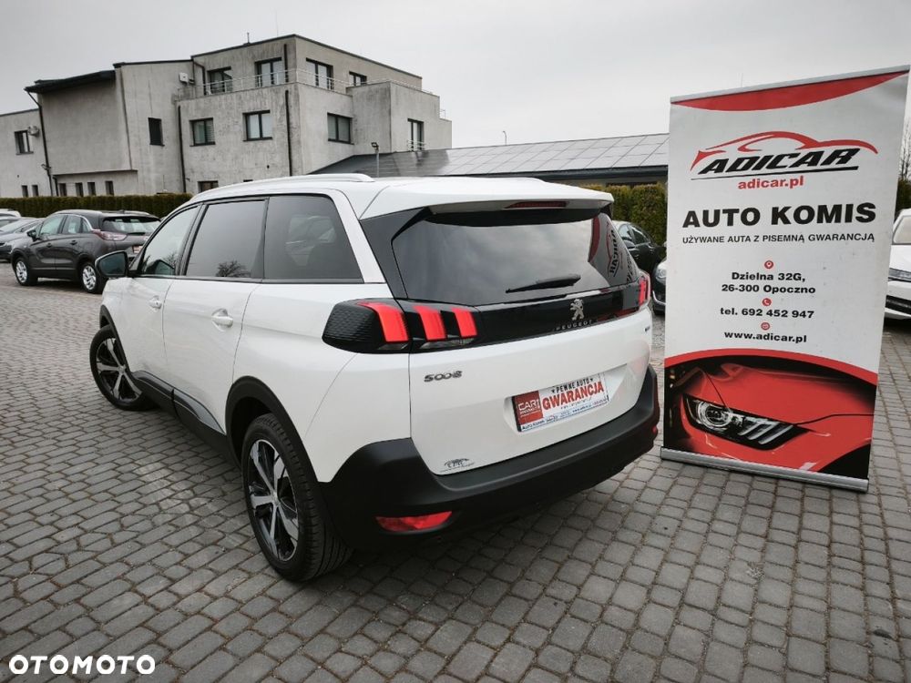 Peugeot 5008 - 3