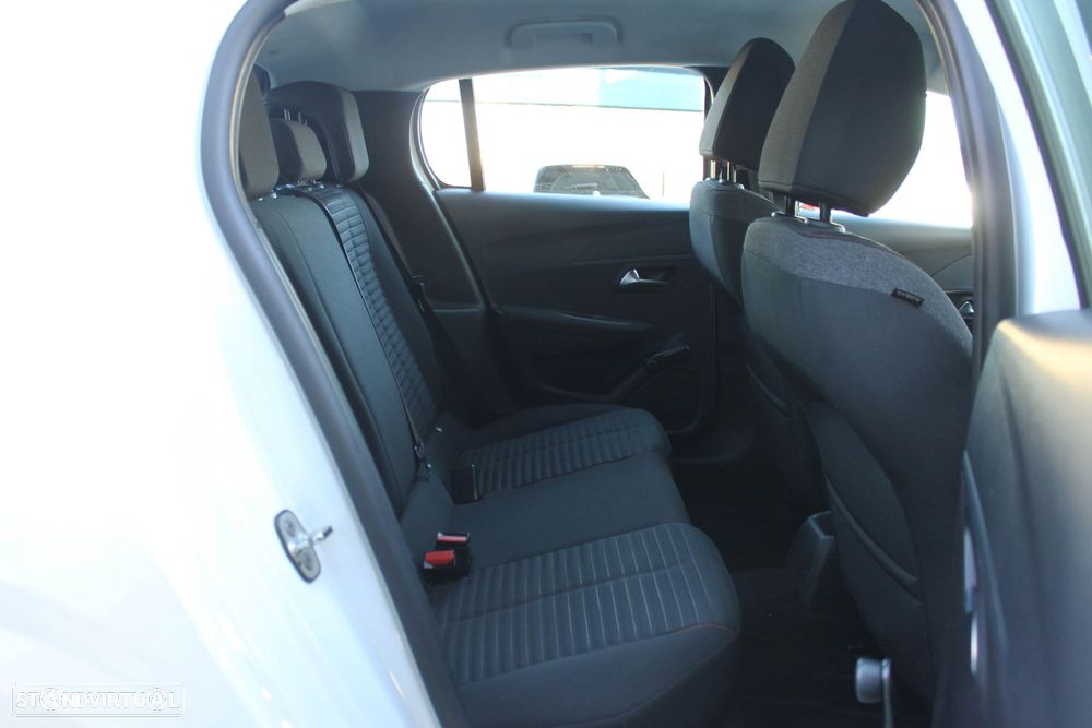 Peugeot 208 1.2 PureTech Active - 41