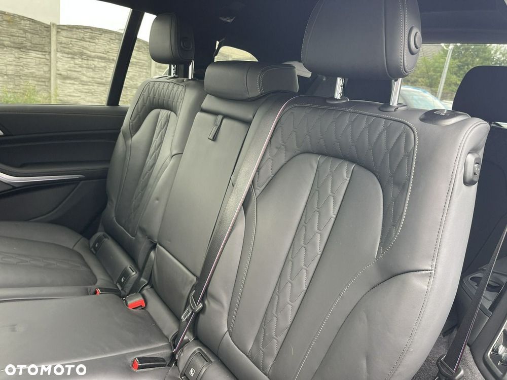 BMW X7 xDrive40d mHEV sport - 13